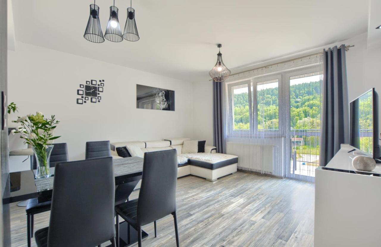 Apartament Glamour ウストシキ・ドルネ エクステリア 写真